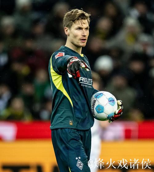 图片报:德国应征召门兴门将尼古拉斯,后者近5 图片报:德国应征召门兴门将尼古拉斯,后者近5